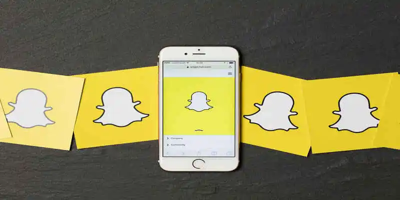 How to Use AI in Snapchat?