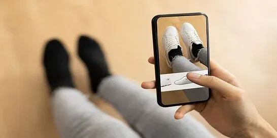 5 Best Virtual Try-on Tools for Fashion and Shopping in 2025