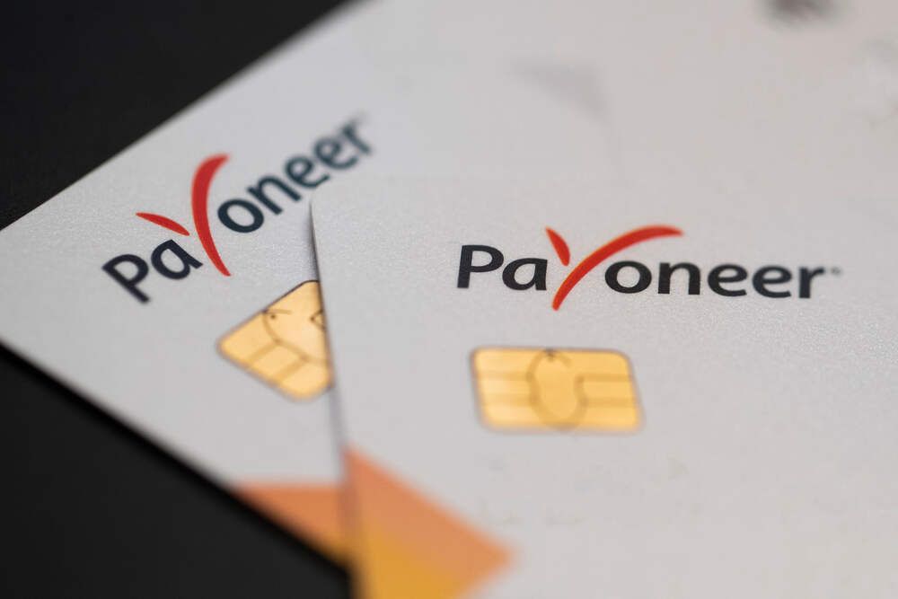 Payoneer Card for Buying Cryptocurrency: A Complete Guide